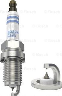 BOSCH 0 242 236 642 - Aizdedzes svece www.autospares.lv