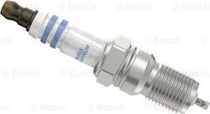 BOSCH 0 242 236 677 - Aizdedzes svece www.autospares.lv