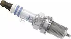 BOSCH 0 242 235 987 - Aizdedzes svece www.autospares.lv