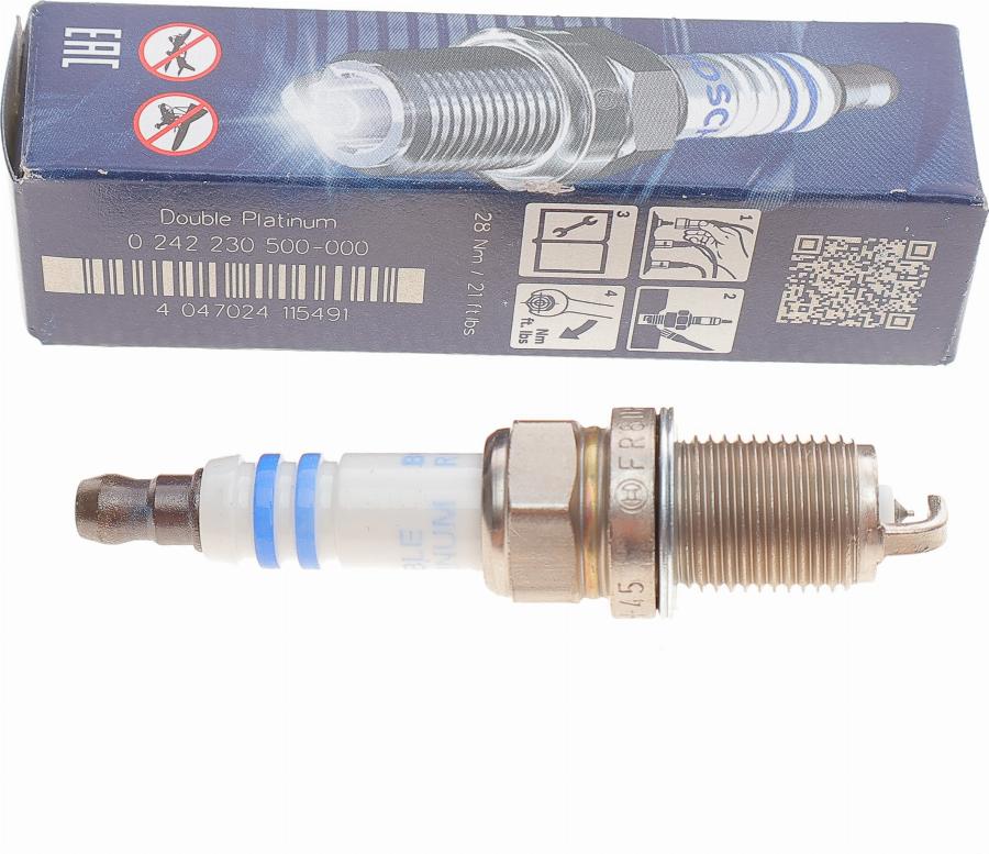 BOSCH 0 242 230 500 - Aizdedzes svece www.autospares.lv