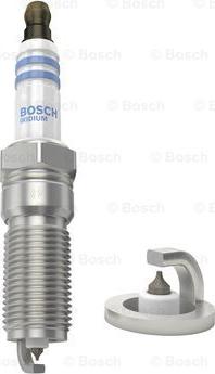 BOSCH 0 242 230 508 - Aizdedzes svece autospares.lv