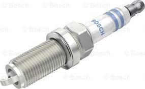 BOSCH 0 242 230 584 - Aizdedzes svece www.autospares.lv