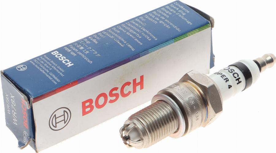 BOSCH 0 242 232 505 - Aizdedzes svece www.autospares.lv