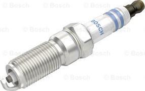 BOSCH 0 242 229 902 - Aizdedzes svece www.autospares.lv