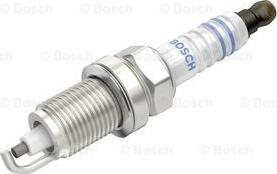 BOSCH 0 242 229 590 - Aizdedzes svece www.autospares.lv