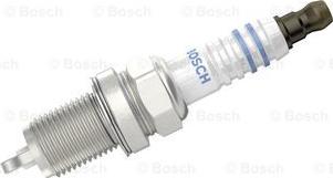 BOSCH 0 242 229 576 - Aizdedzes svece www.autospares.lv