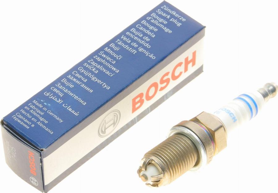 BOSCH 0 242 229 613 - Aizdedzes svece www.autospares.lv