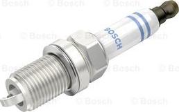 BOSCH 0 242 229 724 - Aizdedzes svece www.autospares.lv