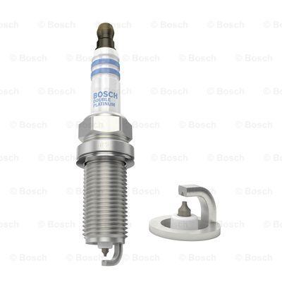 BOSCH 0 242 225 681 - Aizdedzes svece www.autospares.lv