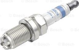 BOSCH 0 242 232 802 - Aizdedzes svece autospares.lv