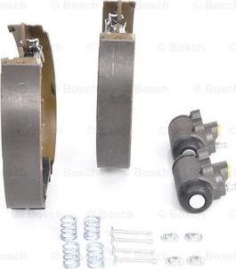 BOSCH 0 204 114 512 - Brake Shoe Set www.autospares.lv