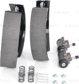 BOSCH 0 204 114 582 - Bremžu loku komplekts www.autospares.lv