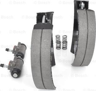 BOSCH 0 204 114 521 - Bremžu loku komplekts www.autospares.lv