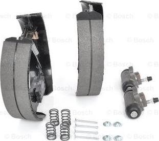 BOSCH 0 204 114 521 - Bremžu loku komplekts www.autospares.lv