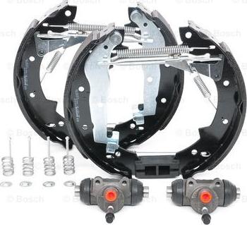 BOSCH 0 204 114 527 - Brake Shoe Set www.autospares.lv