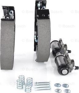 BOSCH 0 204 114 645 - Bremžu loku komplekts www.autospares.lv