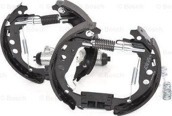 BOSCH 0 204 114 663 - Bremžu loku komplekts www.autospares.lv