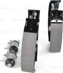 BOSCH 0 204 114 680 - Bremžu loku komplekts www.autospares.lv