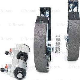 BOSCH 0 204 114 673 - Bremžu loku komplekts www.autospares.lv