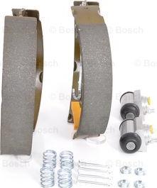 BOSCH 0 204 114 197 - Bremžu loku komplekts www.autospares.lv