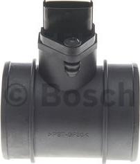 BOSCH 0 280 218 401 - Gaisa masas mērītājs www.autospares.lv