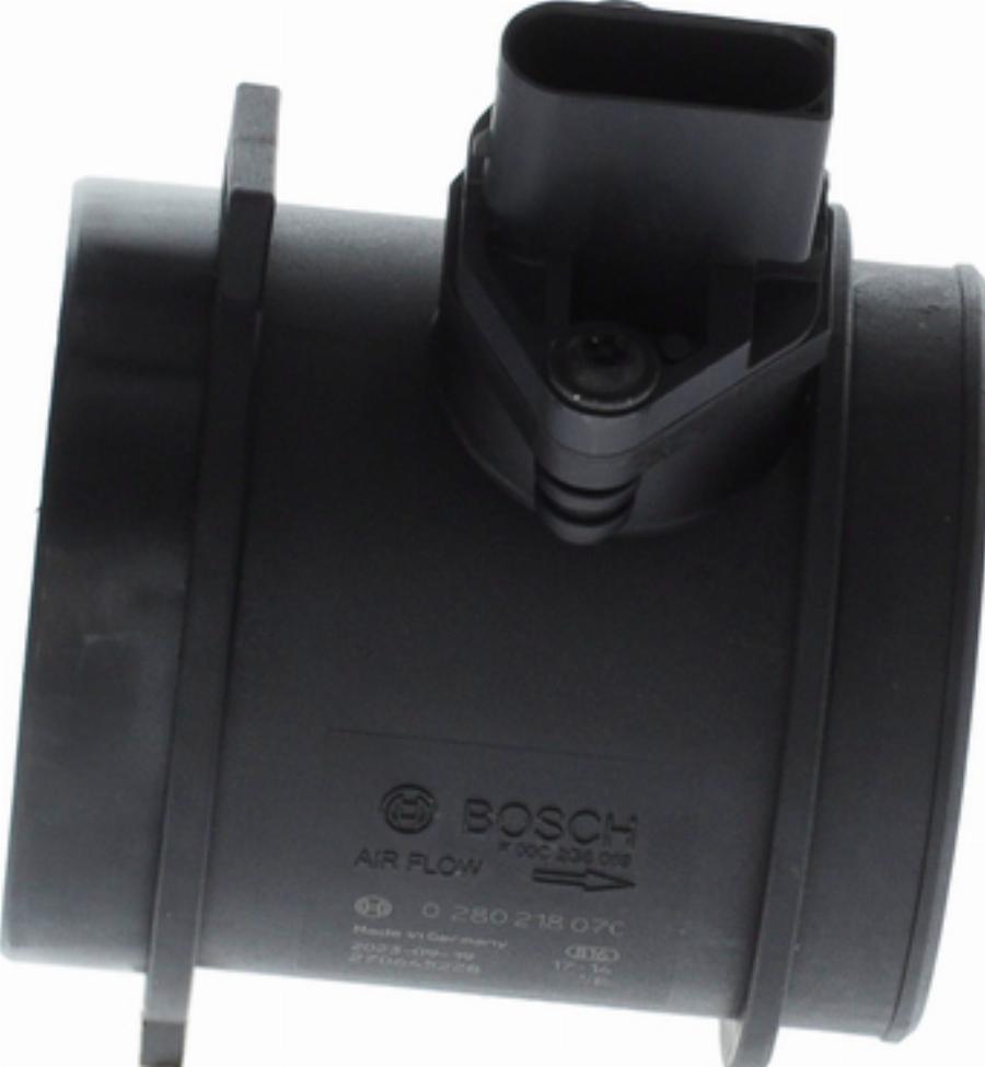 BOSCH 0 280 218 07C - Gaisa masas mērītājs www.autospares.lv