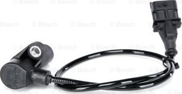 BOSCH 0 281 002 474 - Impulsu devējs, Kloķvārpsta www.autospares.lv