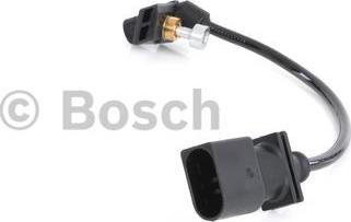 BOSCH 0 281 002 477 - Impulsu devējs, Kloķvārpsta www.autospares.lv