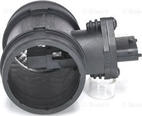 BOSCH 0 281 002 180 - Gaisa masas mērītājs autospares.lv