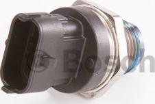 BOSCH 0 281 002 851 - Devējs, Degvielas padeves spiediens www.autospares.lv