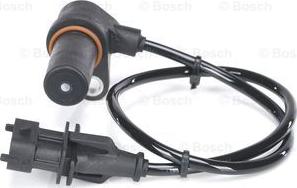 BOSCH 0 281 002 214 - Impulsu devējs, Kloķvārpsta www.autospares.lv