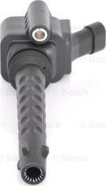 BOSCH 0 221 504 024 - Aizdedzes spole www.autospares.lv