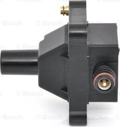 BOSCH 0 221 506 002 - Aizdedzes spole www.autospares.lv