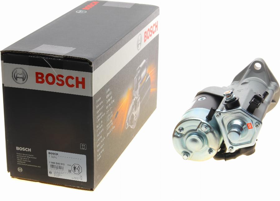 BOSCH 1 986 S00 913 - Starter www.autospares.lv