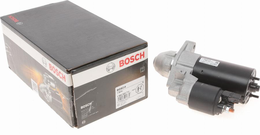 BOSCH 1 986 S00 711 - Starteris www.autospares.lv