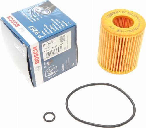 BOSCH 1 457 429 257 - Eļļas filtrs www.autospares.lv