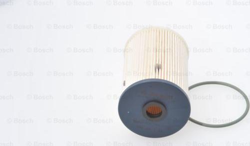 BOSCH 1 457 070 013 - Топливный фильтр www.autospares.lv