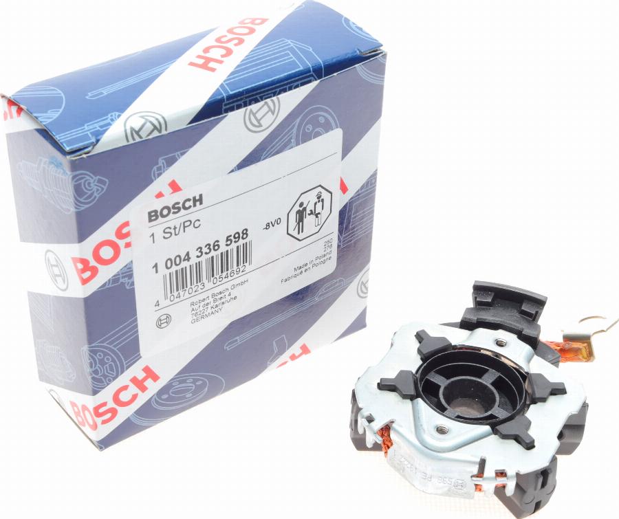 BOSCH 1 004 336 598 - Kronšteins, Ogļu sukas www.autospares.lv