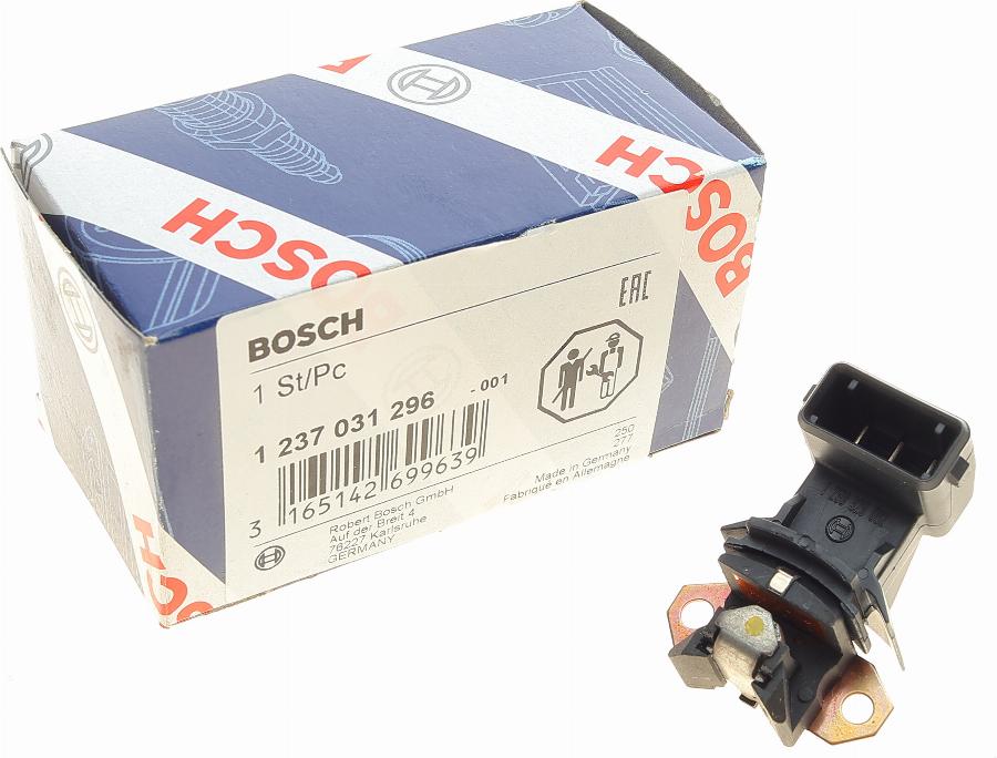 BOSCH 1 237 031 296 - Impulsu devējs, Kloķvārpsta www.autospares.lv