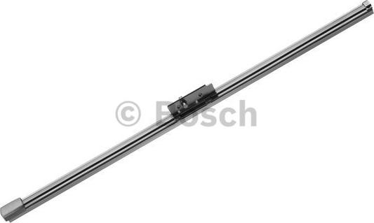 BOSCH 3 397 008 004 - Щетка стеклоочистителя www.autospares.lv