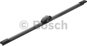 BOSCH 3 397 008 006 - Stikla tīrītāja slotiņa www.autospares.lv