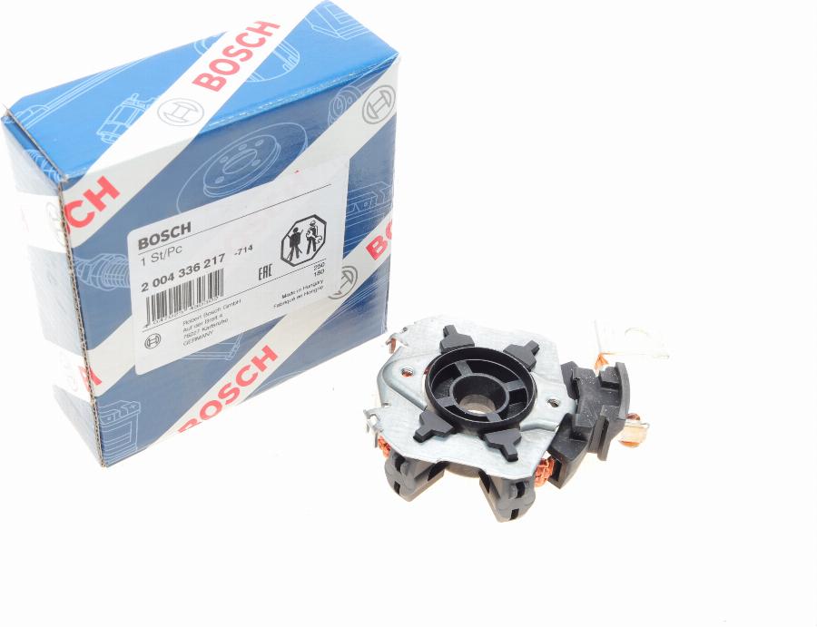 BOSCH 2 004 336 217 - Кронштейн, угольная щетка www.autospares.lv