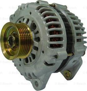 BOSCH F 042 305 024 - Alternator www.autospares.lv