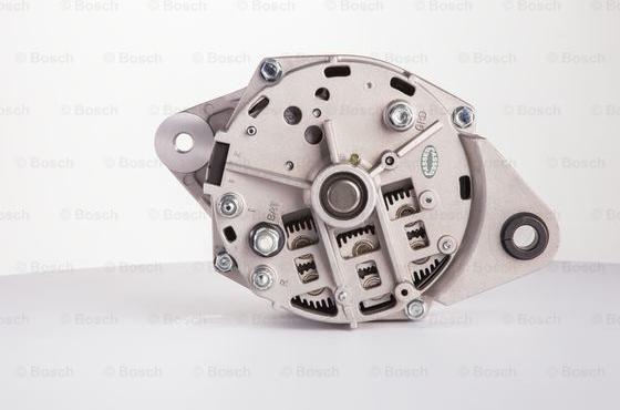 BOSCH F 042 300 001 - Alternator www.autospares.lv