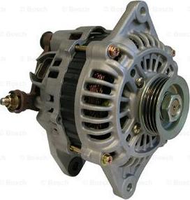 BOSCH F 042 303 040 - Генератор www.autospares.lv