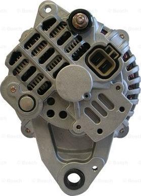 BOSCH F 042 303 010 - Генератор www.autospares.lv