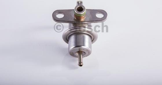 BOSCH F 000 DR9 009 - Degvielas spiediena regulators www.autospares.lv