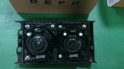 Depo 450-2001L-UE - Miglas lukturis www.autospares.lv