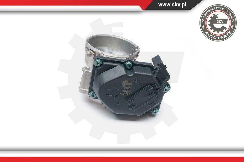 Esen SKV 12SKV044 - Droseļvārsta pievada stiprinājums www.autospares.lv