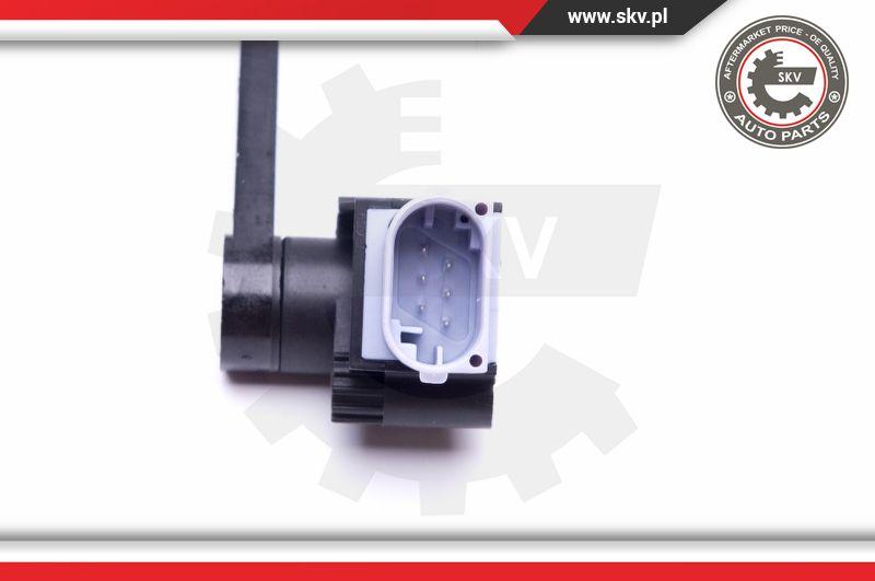 Esen SKV 17SKV575 - Devējs, Ksenona lukturi (Lukturu augstuma regulēšana) www.autospares.lv